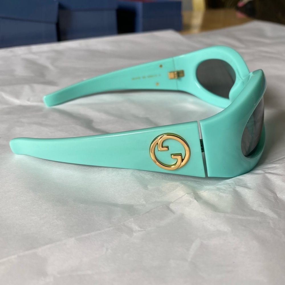 Gucci GG1247s Sunglasses Teal and Gray NEW w/ Extras + FREE Shipping